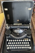 Underwood portable machine d'occasion  Paris IV