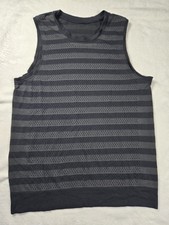 Lululemon breeze muscle for sale  Fairmont