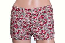 Petit short court d'occasion  Bordeaux-