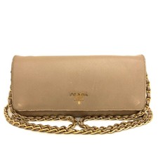Usado, Carteira dobrável longa corrente de couro PRADA Saffiano bege/6BF0198 comprar usado  Enviando para Brazil