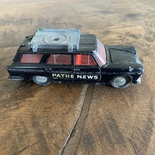 Dinky fiat 2300 d'occasion  Expédié en Belgium
