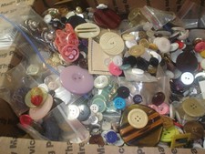 Lbs vintage buttons for sale  Rio Rancho