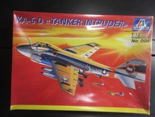 Italeri tanker intruder d'occasion  Expédié en Belgium