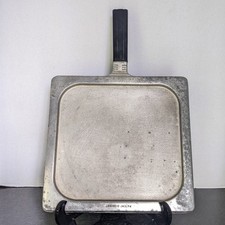 Happy Day Griddle Grill WM B Watkins CO. Evanston, IL Square Patent D-154967 Antigo comprar usado  Enviando para Brazil
