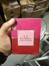 LA BOMBA EDP 50ml/1.7oz ACABADO DE LANÇAR NOVO 2025 LANÇAMENTO SNEAK PICO CH FEMME comprar usado  Enviando para Brazil
