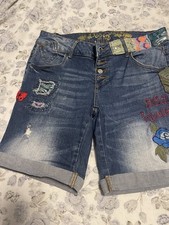 Pantaloncino disegual. usato  San Dona di Piave