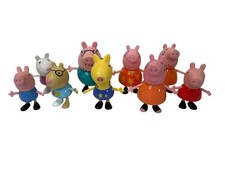 Conjunto de estatuetas Peppa Pig & Friends gerald girafa Susie ovelha mamãe papai comprar usado  Enviando para Brazil