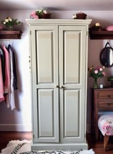 Beautiful solid pine for sale  NEW MALDEN