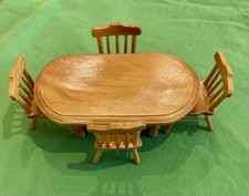 Mesa e quatro cadeiras vintage miniatura para casa de bonecas cozinha jantar comprar usado Mesa e quatro cadeiras vintage miniatura para casa de bonecas cozinha jantar comprar usado  Enviando para Brazil
