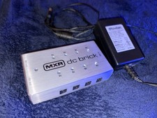 Usado, Fonte de alimentação para pedal de guitarra MXR DC - Conecta 10 pedais! - Adaptador CA incl. comprar usado  Enviando para Brazil