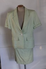 Tailleur jupe yves d'occasion  Seyssel