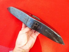 Enorme outil ancien d'occasion  Le Breil-sur-Mérize