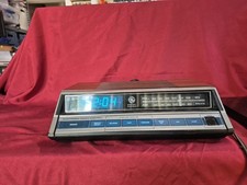 Relógio despertador rádio digital antigo 7-4662A, usado comprar usado  Enviando para Brazil