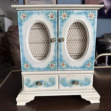 Vintage shabby jewelry for sale  Conneaut