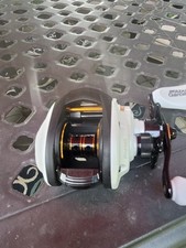 Carretel Abu Garcia MAX4PRO perfil baixo - 1539728, usado comprar usado  Enviando para Brazil