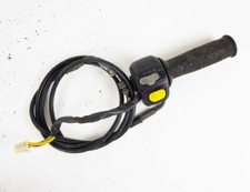 Commutatore luci destro usato Commutatore luci destro usato  Fasano