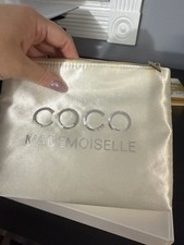 CHANEL COCO MADEMOISELLE COSMETC CASE Bolsa de Embreagem Mais 5 Amostras de Perfume comprar usado  Enviando para Brazil