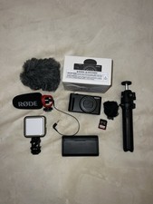 Cámara Sony ZV-1 M2 Mark II 20 MP 4K VLOG con 512 GB SD, micrófono, trípode, luces, etc. segunda mano  Embacar hacia Mexico