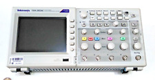 Oscilloscopio tektronix tds202 usato  Castellammare di Stabia