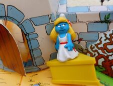 Socle jaune français d'occasion Socle jaune français d'occasion  Léognan