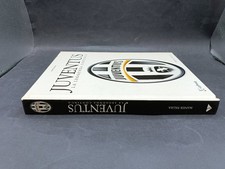 Libro juventus leggenda usato  Italia