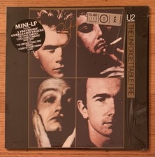U2 The Unforgettable Fire mini-LP 1985 vinyl in shrink 2 hype stickers nrmt/mt comprar usado U2 The Unforgettable Fire mini-LP 1985 vinyl in shrink 2 hype stickers nrmt/mt comprar usado  Enviando para Brazil