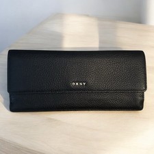 Carteira grande de couro pebbled preta DKNY, usado comprar usado  Enviando para Brazil