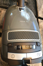 Miele complete silence d'occasion  Châtenois