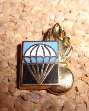 Pin escadron parachutiste d'occasion Pin escadron parachutiste d'occasion  Agde