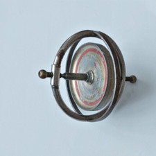 Toupie gyroscope jouet d'occasion  Paris XVII
