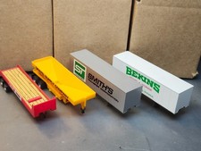 LOTE DE 4 PEÇAS SEMI TRAILER DA TYCO HO SLOT CAR comprar usado LOTE DE 4 PEÇAS SEMI TRAILER DA TYCO HO SLOT CAR comprar usado  Enviando para Brazil