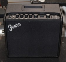 Amplificador combo de modelagem de guitarra Fender – Mustang LT25 – Usado comprar usado  Enviando para Brazil