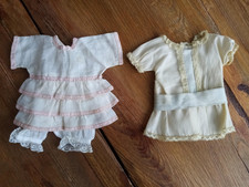 Ancienne robe poupée d'occasion  Le Havre-