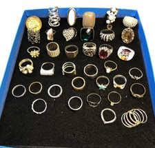Lot rings vintage for sale  Earleville