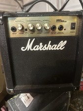 Amplificador amplificador de guitarra portátil Marshall MG Series MG10CD ouro preto 40W prática comprar usado  Enviando para Brazil