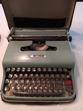 Vintage Olivetti/Underwood, Lettera 22 Manual, Portátil, Máquina de Escrever, Azul... comprar usado Vintage Olivetti/Underwood, Lettera 22 Manual, Portátil, Máquina de Escrever, Azul... comprar usado  Enviando para Brazil