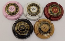 Belles capsules champagne d'occasion  Courcy