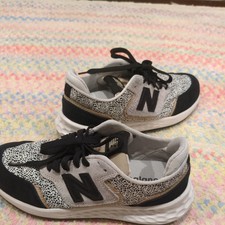 Tênis New Balance Shoes EUA 4 W 5.5 B Fresh Foam X-70 preto branco chita, usado comprar usado  Enviando para Brazil