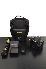 Nikon d3200 custodia usato  Siracusa