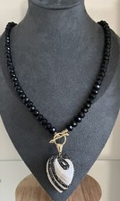 Collana con cristalli usato  Manduria