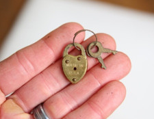 Vintage small heart for sale  Decatur