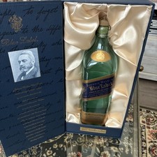 Garrafa vazia Johnnie Walker etiqueta azul uma mistura de nosso uísque mais raro 750ml. comprar usado  Enviando para Brazil