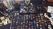 Vintage jewelry lot for sale  Camden