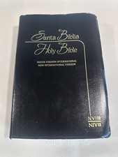 Santa Biblia Holy Bible 2011 NIV & 1999 NVI English Spanish Parallel Bilingue comprar usado  Enviando para Brazil