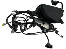 Używany, Toyota RAV 4 (XA50) 2021 Benzyna / elektryczna przedni bezpiecznik Kompletny OYT23985 na sprzedaż Używany, Toyota RAV 4 (XA50) 2021 Benzyna / elektryczna przedni bezpiecznik Kompletny OYT23985 na sprzedaż  PL