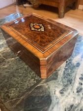 Coffret ouvrage marqueterie d'occasion  Saint-Sulpice-les-Champs