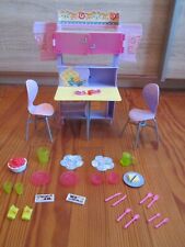 Barbie salle manger d'occasion  Saint-Georges-de-Didonne