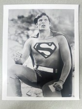 Comunicado de imprensa foto oficial Christopher Reeves como SuperMan conjunto de 2 (8x10) comprar usado  Enviando para Brazil
