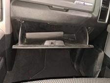 Caixa de luvas usada serve: 2018 Ram Dodge 1500 picape grau A comprar usado Caixa de luvas usada serve: 2018 Ram Dodge 1500 picape grau A comprar usado  Enviando para Brazil