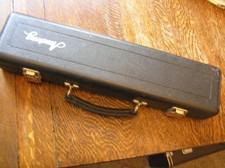 Flauta W T Armstrong Student C banhada a prata com estojo rígido preto ~~NÃO testada!! comprar usado Flauta W T Armstrong Student C banhada a prata com estojo rígido preto ~~NÃO testada!! comprar usado  Enviando para Brazil